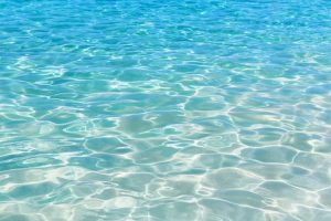 La importancia del pH del agua de la piscina